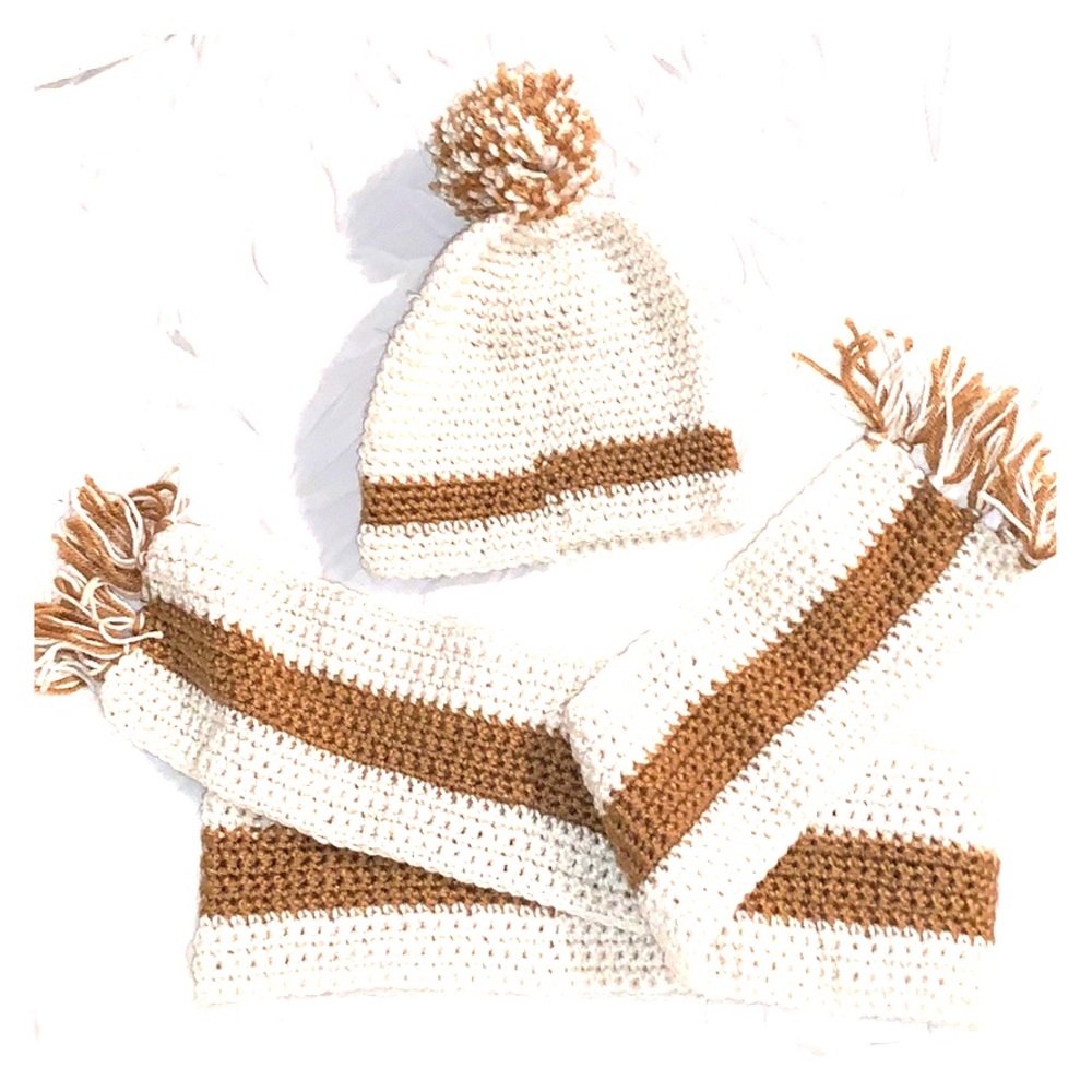 Hand Knitted matching Hat and Scarf